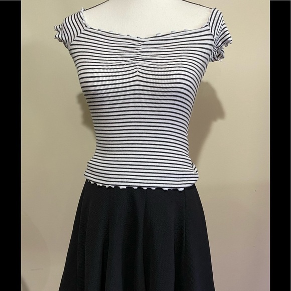 Hollister Tops - Hollister stretch shirt/ Lush flared skirt Set